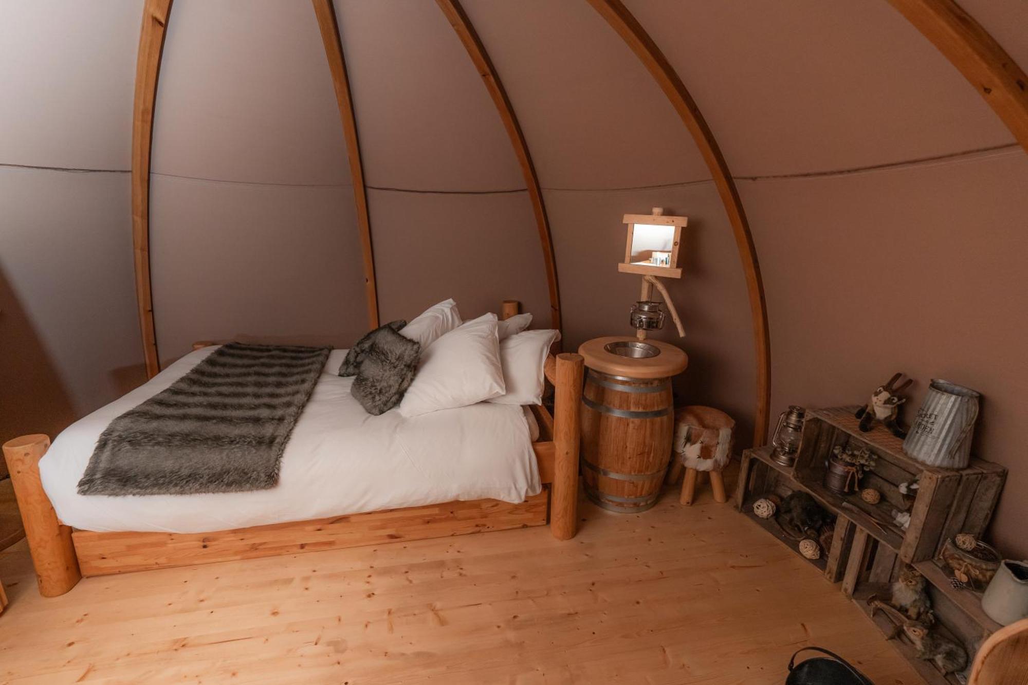 Altipik - Lodges Insolites Mont-Saxonnex Экстерьер фото